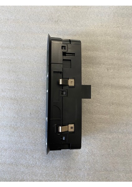 Porsche Cayenne Sol Ön Cam Düğmesi 7PP959858Q modelleri