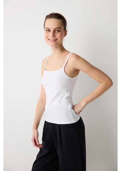 Basic Beyaz Cami Atlet