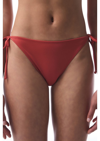 Tarçın Rengi Bağlamalı Düşük Bel Bikini Altı