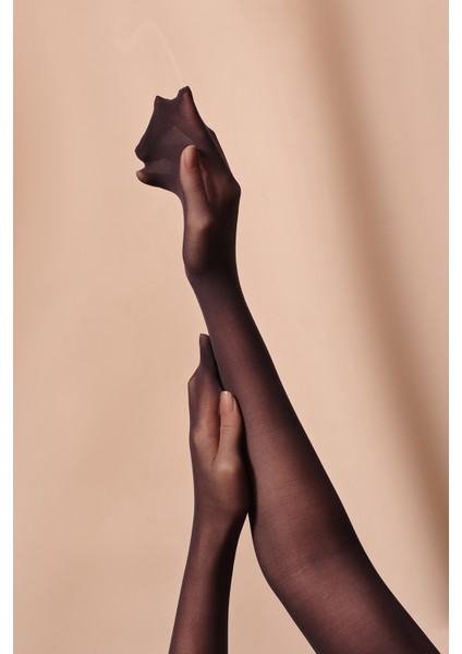 Cream Siyah Külotlu Çorap