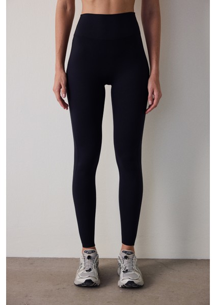 Siyah Hafif Destek Yüksek Bel Light Soft Tayt