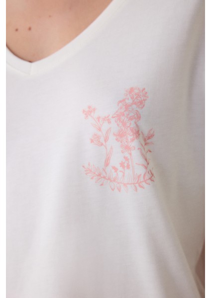 Pembe Çiçek Desenli Pamuklu V Yaka Kısa Kollu Pijama Takımı