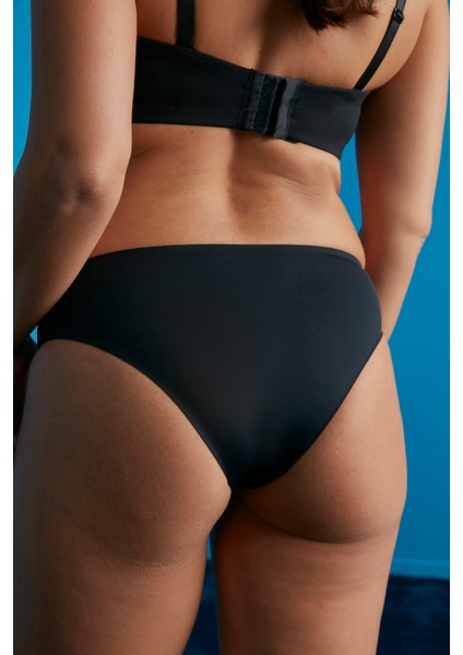 Siyah Light Slip Külot