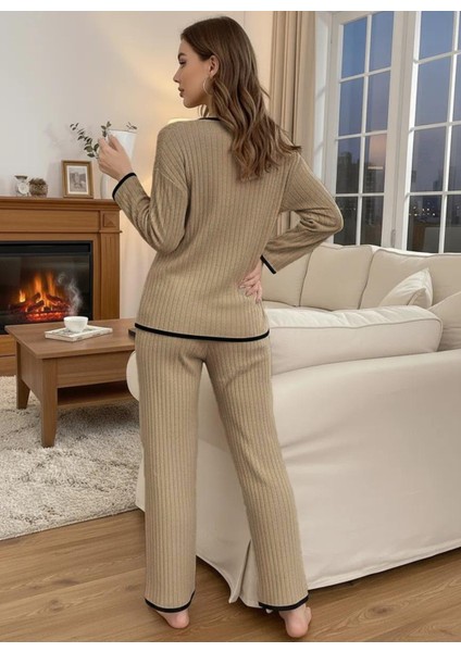 Siyah Kalp Detaylı Biyeli Uzun Kollu Pijama Takımı