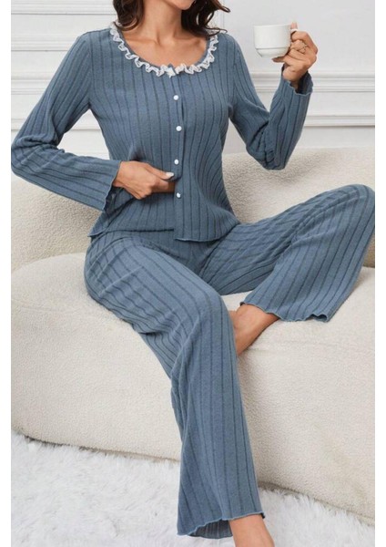 Mavi Pamuklu Dantel Detaylı Düğmeli Pijama Takımı fiyatları