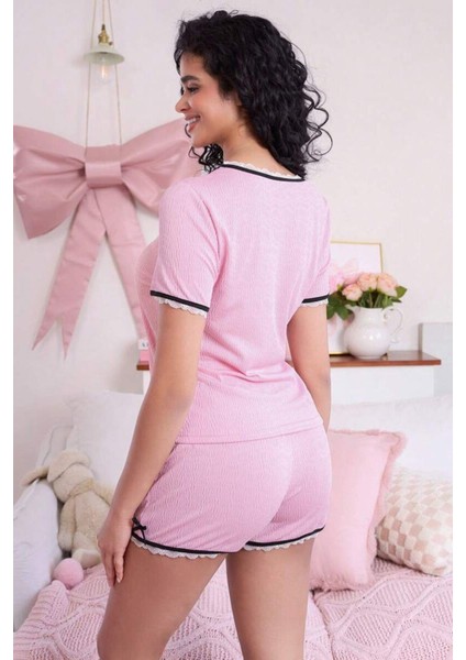 Jacquard Pembe Dantel Detaylı Şortlu Pijama Takımı