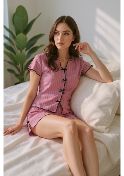 Gül Kurusu Pamuklu Fiyonk Detaylı Şortlu Pijama Takımı fiyatları