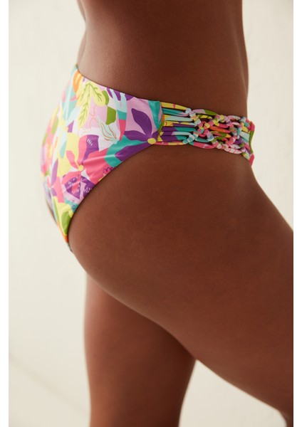Çok Renkli Laguna Yanları Makrome Detaylı Bikini Altı