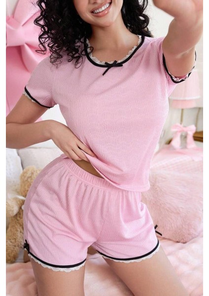 Jacquard Pembe Dantel Detaylı Şortlu Pijama Takımı