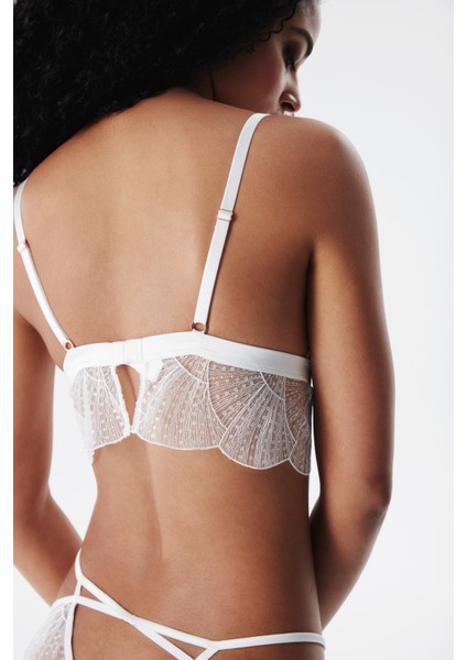 Hera Triangle Üçgen Beyaz Sütyen - Privee Koleksiyonu