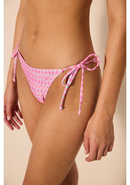 Mosaic Çok Renkli Bikini Altı