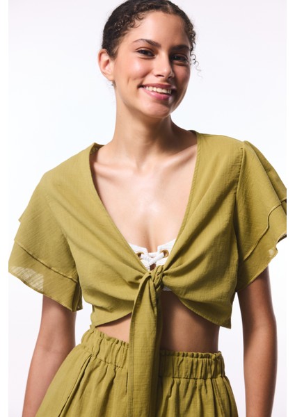 Yağ Yeşili Peek Bağlama Detaylı Crop Top Üst