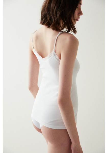 Beyaz İnce Askılı Dantel Detaylı Atlet