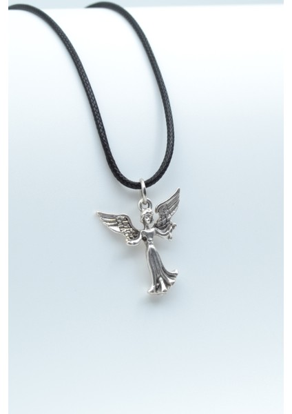 Minimal Kanatlı Melek Gümüş Kaplama Deri İp Kolye