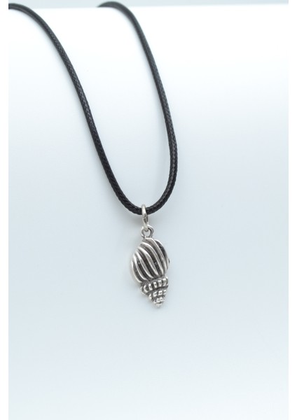 Minimal Deniz Kabuğu Gümüş Kaplama Deri İp Kolye