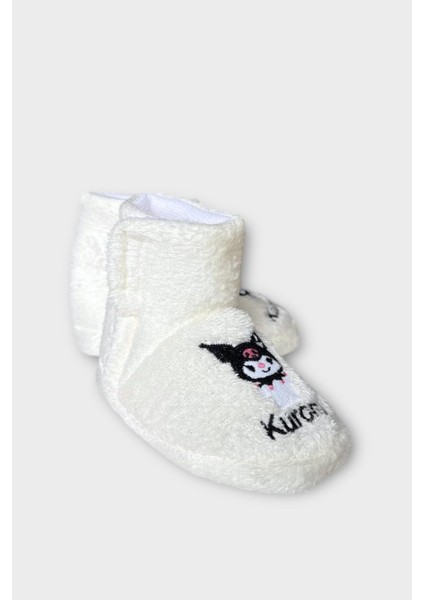 Çocuk Kuromi Nakış Detaylı Panduf Beyaz modelleri