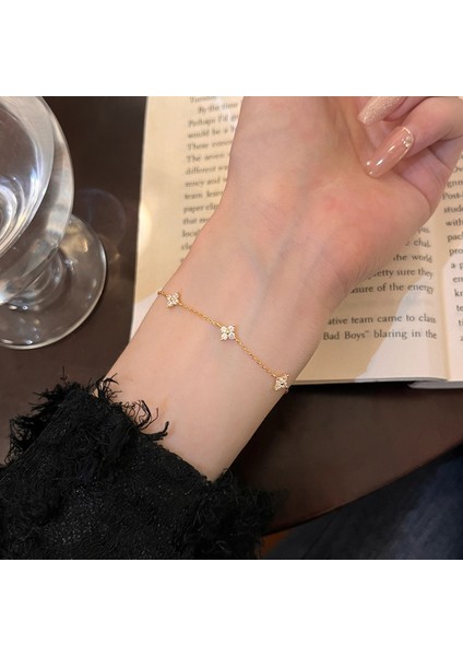 Şanslı Dört Yapraklı Kolye Bayan (Yurt Dışından)