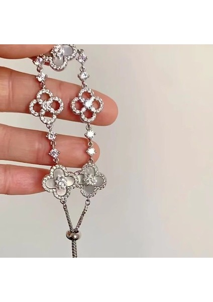 Has Yapay Elmaslı Parlayan Doğal Pembe Inci Delikli Şanslı Dörtlü Yapraklı Çekme Bileklik, Kadınlar Için Niche, Hafif Lüks Bileklik Aksesuarı (Yurt Dışından) fiyatları