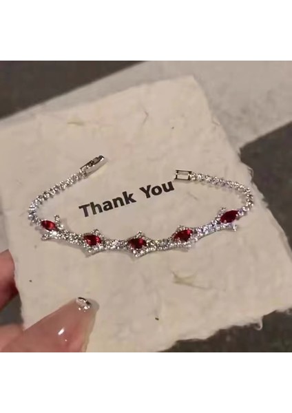 Süper Parlayan Tam Elmas Kalp Bileklik (Yurt Dışından) fiyatları