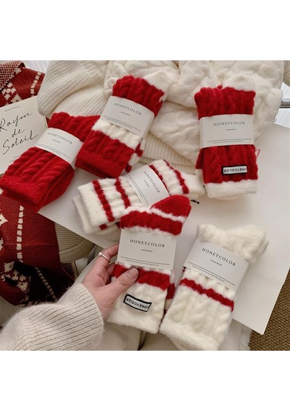 Isıtmalı Kadife Kırmızı Çorap (Yurt Dışından) fırsatları