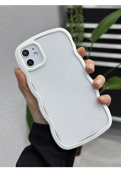 Apple Iphone 11 Uyumlu Kenarı Renkli Dalgalı Darbe Önleyici Şeffaf Silikon Kılıf