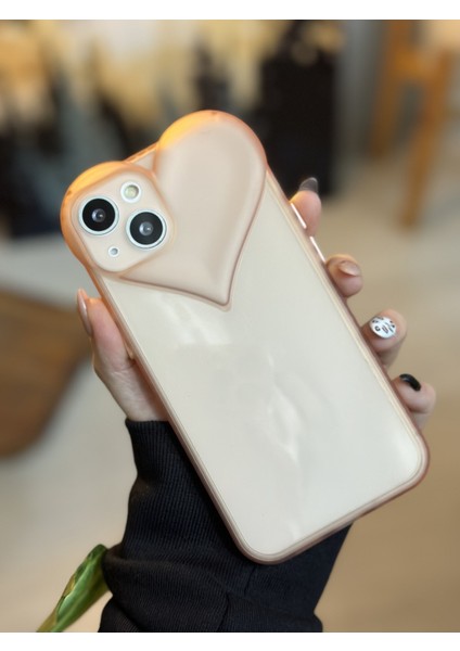 Iphone 13 ve 14 Uyumlu Kalp Model Şeffaf Kılıf modelleri