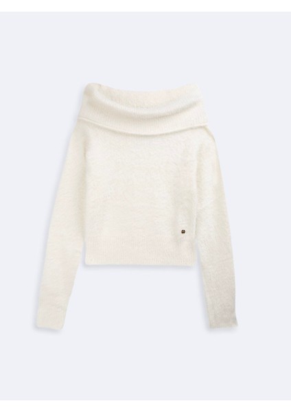 Omzu Açık Kayık Yaka Triko Beyaz Kazak