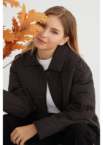 Su Yolu Desenli Oversize Düğmeli Mont fırsatları