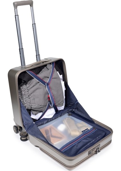 Tsa Sifreli 15,6 Inç Laptop ve Tablet Bölmeli USB Girişli Pilot Çantası Siyah indirimleri