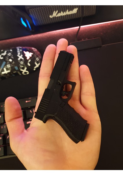 GLOCK18 Modeli 1/3 Ölçekli Işlevsel Masa Süsü, Fidget Oyuncak ve Anahtarlık indirimleri