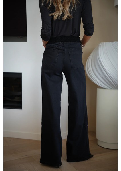 Zımba Detaylı Süet Pantolon indirimleri