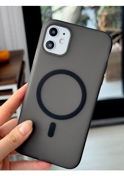 Iphone 11 Uyumlu Magsafe Özellikli Parmak Izi Bırakmaz Mat Darbe Önleyici Şeffaf Silikon Kılıf fiyatları