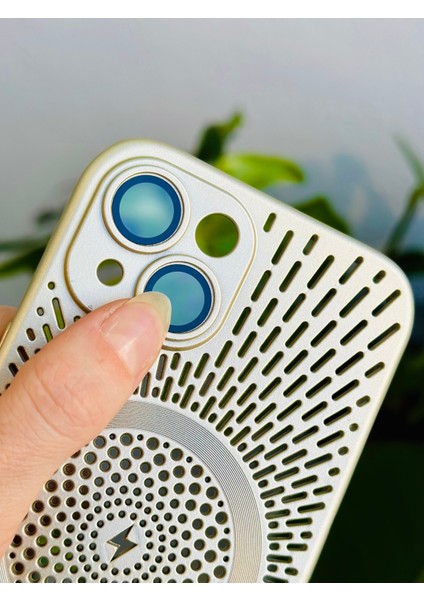Iphone 13 ve iphone 14 Uyumlu Lensli Magsafe Özellikli Darbe Önleyici Koruyucu Kılıf fiyatları