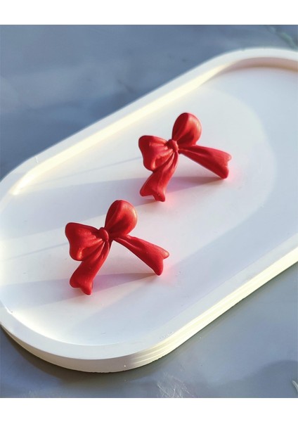 Scarlet Bow El Yapımı Kırmızı Fiyonk Tasarım Küpe - Zarif ve Şık, Yılbaşı, Hediye, Yeniyıl modelleri