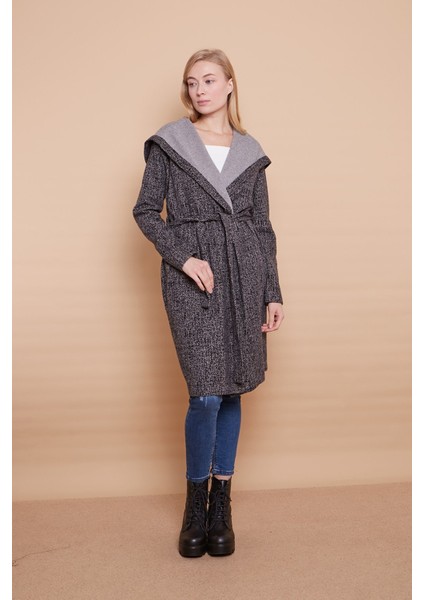 Kışlık Yün Jakarlı Kapşonlu Uzun Kol Anvelop Kruvaze Bağcıklı Hırka Kaban -Siyah Diyogonel
