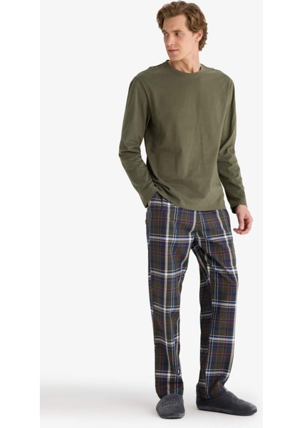 Pijama Takımı Regular Fit Uzun Kollu Üst Kareli Uzun Alt B2450AX25WN fiyatları
