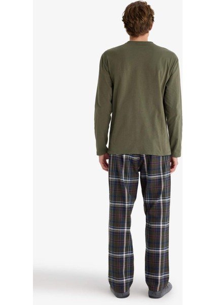 Pijama Takımı Regular Fit Uzun Kollu Üst Kareli Uzun Alt B2450AX25WN