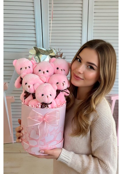 Premium Silindir Pembe Kalpli Kutusunda, Kalpli Balonlu 6’lı Pembe Ayıcık Buketi