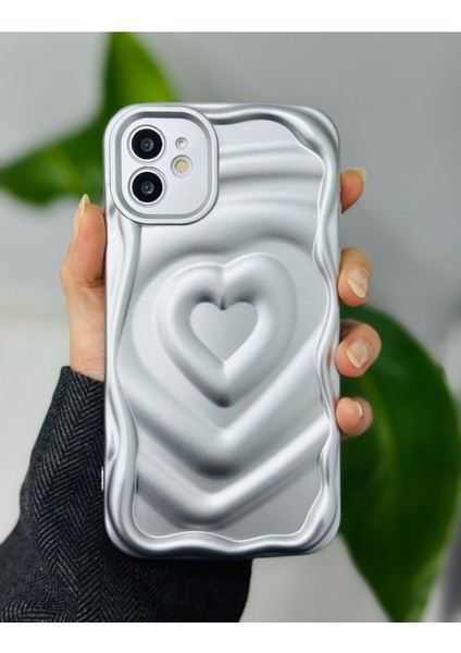 Apple Iphone 11 Uyumlu 3D Mat Kabartma Kalp Desenli Darbe Önleyici Kamera Korumalı Silikon Kılıf modelleri