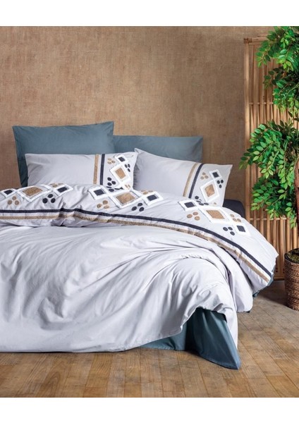 Puff Nakışlı Ranforce Çift Kişilik Nevresim Takımı Stesso Mavi