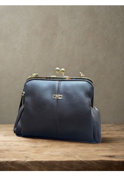 , Klipsli, Çok Gözlü ,yumuşak Deri, Kahverengi Bayan Omuz ve Çapraz Çantası fiyatları