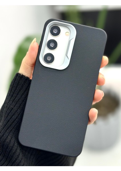 Samsung Galaxy S23 Uyumlu Estetik Dokulu Deri Görünümlü Esnek Silikon Kılıf