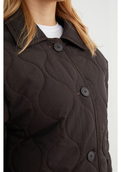 Su Yolu Desenli Oversize Düğmeli Mont