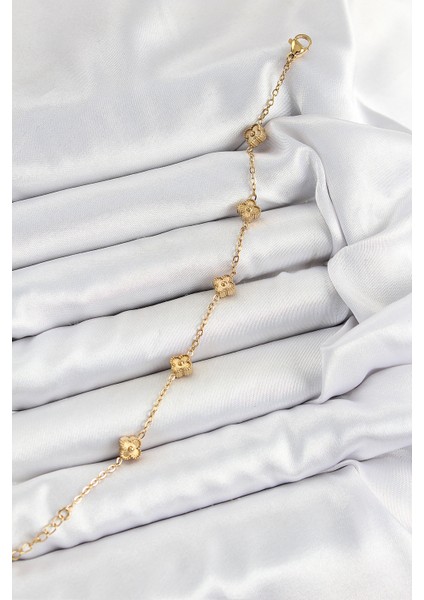 316L Çelik Yonca Model Gold Renk Kadın Bileklik - TJ-BB7363