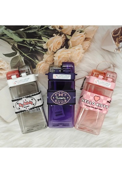 Hello Kitty Figürlü Sanrio Çocuk Suluk Matara 520ML Askılı Iki Bölmeli Kapak Plastik AD15152 fırsatları