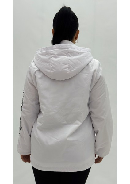 Büyük Beden Kapüşonlu Çiçek Işlemeli Kadın Mont fırsatları