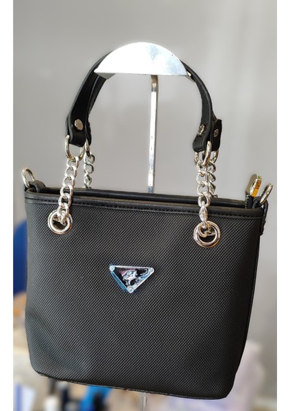 Mini Kadın Zincirli Kapitone El ve Çapraz Çanta