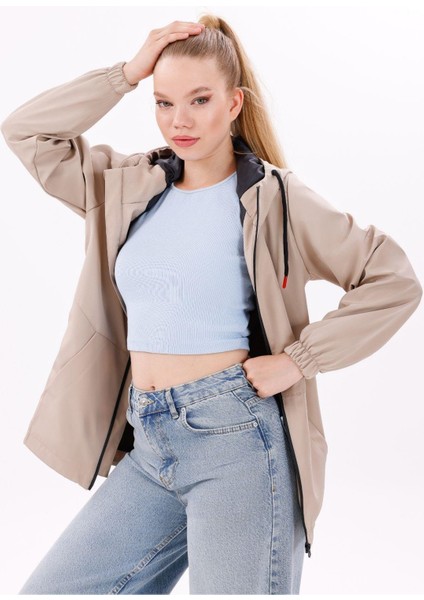 Kadın Su Geçirmez ve Rüzgara Dayanıklı Astarlı Kapüşonlu Yağmurluk - Rüzgarlık