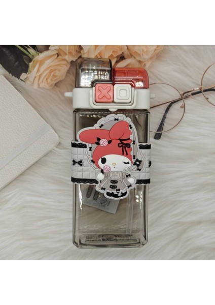 My Melody Figürlü Sanrio Çocuk Suluk Matara 520ML Askılı Iki Bölmeli Kapak Plastik AD15159