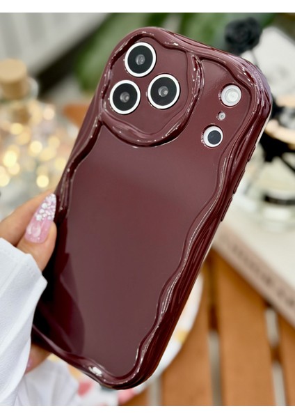 Iphone 17 Promax Uyumlu Darbe Önleyici Dalgalı Bordo Antişok Silikon Kılıf